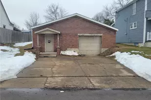 1824 8th St, Beaver Falls, PA 15010 - Photo 1