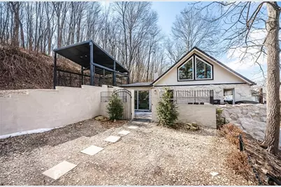 270 Schoolhouse Rd, Burrel-Blacklick, PA 15717 - Photo 3