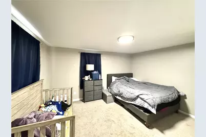 127 Hazel Ave, Ellwood City, PA 16117 - Photo 23