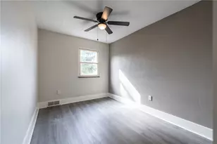 12 Simms St, Pittsburgh, PA 15211 - Photo 17