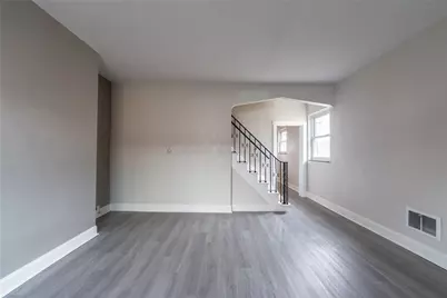 12 Simms St, Pittsburgh, PA 15211 - Photo 3