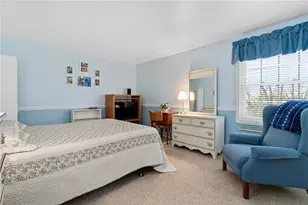 115 Lakeview Dr, Robinson Twp, PA 15136 - Photo 21