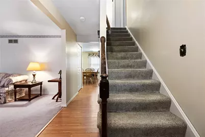 115 Lakeview Drive, Robinson Twp, PA 15136 - Photo 3