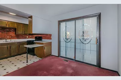 3195 Camberly Dr, Hampton, PA 15044 - Photo 7