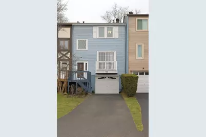 3195 Camberly Dr, Hampton, PA 15044 - Photo 1