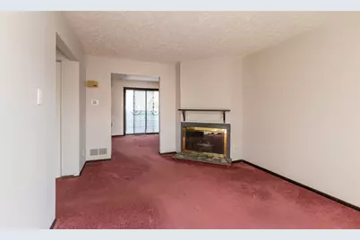 3195 Camberly Dr, Hampton, PA 15044 - Photo 5