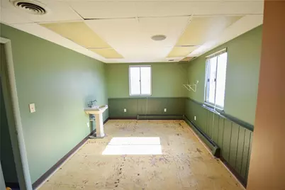 10320 2nd Floor Perry Hwy, Pittsburgh, PA 15090 - Photo 5