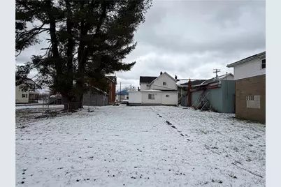 202 S. Market Street, Carmichaels-Cumberland, PA 15320 - Photo 41