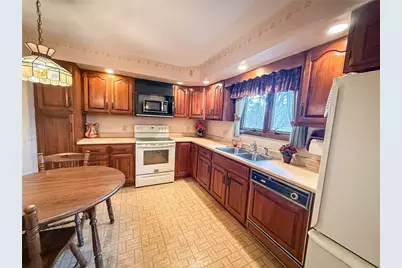 300 N Duffy Rd, Butler, PA 16001 - Photo 3