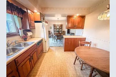 300 N Duffy Rd, Butler, PA 16001 - Photo 5