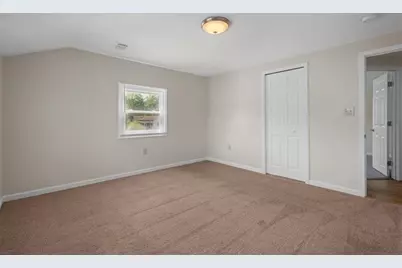 1122 Pittsburgh Rd, Valencia, PA 16059 - Photo 9