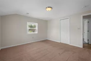 1122 Pittsburgh Rd, Valencia, PA 16059 - Photo 9