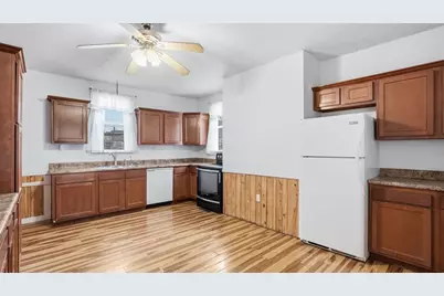 601 Mount Pleasant St, Greensburg, PA 15601 - Photo 9