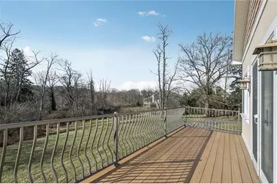 964 Thorn Run Rd, Coraopolis, PA 15108 - Photo 21