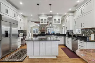 964 Thorn Run Rd, Coraopolis, PA 15108 - Photo 9