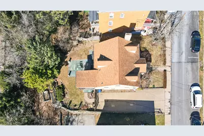 221 Park Ave, Pittsburgh, PA 15229 - Photo 3