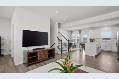 470 Nolan Circle, Cranberry Township, PA 16066 - Photo 5