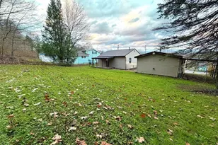 346 Maple St, Indiana Boro, PA 15701 - Photo 9