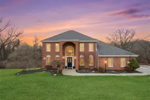 361 Kane Blvd, Scott Township, PA 15243 - Photo 1