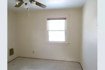 1140 Graham Ave, Monessen, PA 15062 - Photo 21