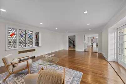 78 Hoodridge Drive, Pittsburgh, PA 15228 - Photo 9