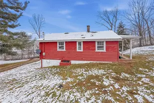 1513 Sycamore Ln, Mount Pleasant Township, PA 15666 - Photo 3