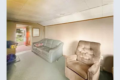 1513 Sycamore Ln, Mount Pleasant Township, PA 15666 - Photo 3