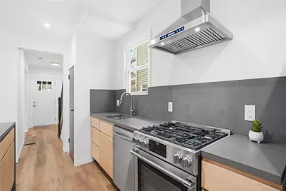 1402 Dickson St, Pittsburgh, PA 15212 - Photo 11