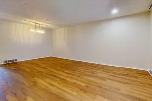 1210 Sheffield St, Pittsburgh, PA 15233 - Photo 5