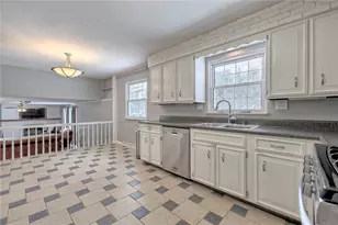 149 Crest View, Hempfield Township, PA 15601 - Photo 17