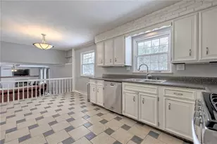 149 Crest View, Hempfield Township, PA 15601 - Photo 17