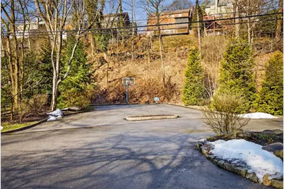 18 Forest Glen Dr, Pittsburgh, PA 15228 - Photo 45