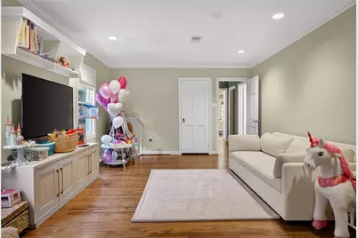 18 Forest Glen Dr, Pittsburgh, PA 15228 - Photo 21