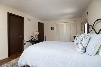 503 Kingsberry Ct, Ross Twp, PA 15237 - Photo 17