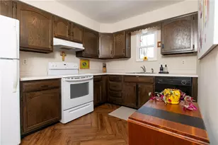 503 Kingsberry Ct, Ross Twp, PA 15237 - Photo 9