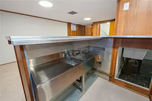 217 Pinecrest Dr, Pittsburgh, PA 15237 - Photo 19