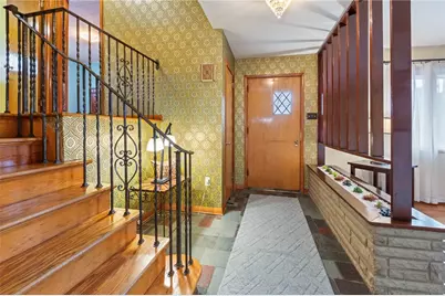 217 Pinecrest Dr, Pittsburgh, PA 15237 - Photo 3