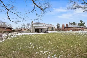 217 Pinecrest Dr, Pittsburgh, PA 15237 - Photo 37