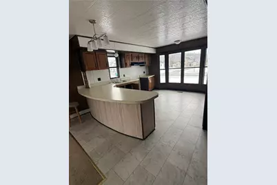 1631 Hyndman St, Connellsville, PA 15425 - Photo 7