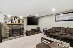 1337 Centerman Ave, Bethel Park, PA 15102 - Photo 29