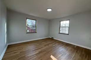 772 Scott Rd, Pittsburgh, PA 15228 - Photo 9