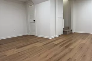 772 Scott Rd, Pittsburgh, PA 15228 - Photo 15