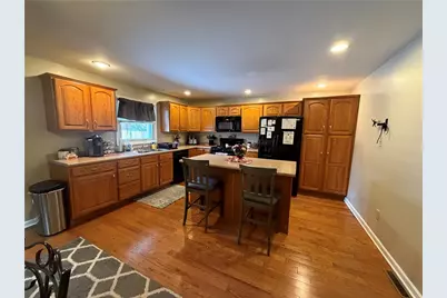 250 Kennedy Ave, East Vandergrift, PA 15642 - Photo 11