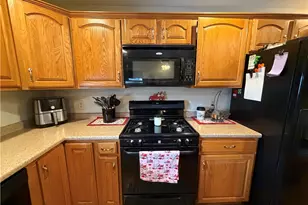 250 Kennedy Ave, East Vandergrift, PA 15642 - Photo 13