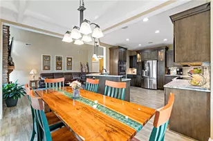 719 Mission Hills Dr, Cecil, PA 15317 - Photo 11