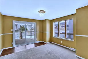 510 Franklin Ave, Vandergrift, PA 15690 - Photo 9