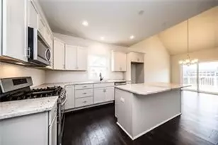 1056 Lakeside Dr, McDonald, PA 15057 - Photo 15