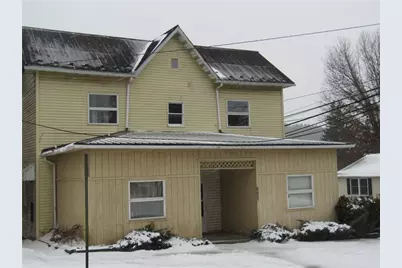 300 Meyers Ave, Meyersdale Boro, PA 15552 - Photo 1