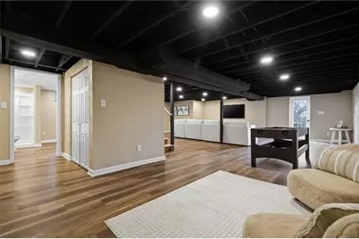 230 Clairmont St, Irwin, PA 15642 - Photo 39