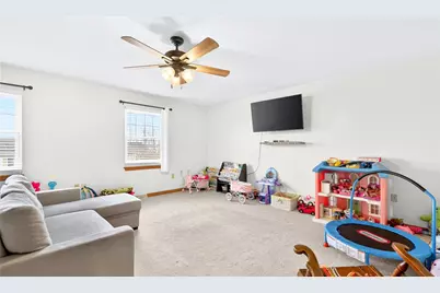 431 Linda Ln, Chartiers, PA 15342 - Photo 13